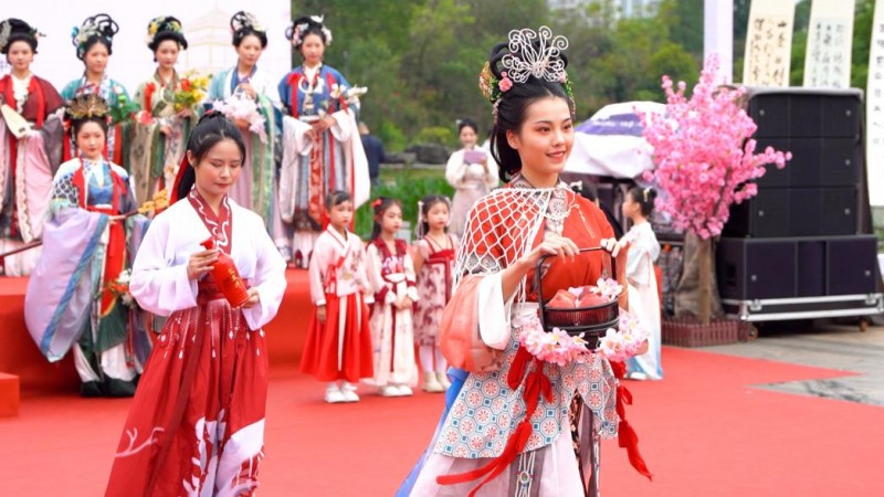 一掬乳泉千秋酿–乳泉井酒之于中国酒文化